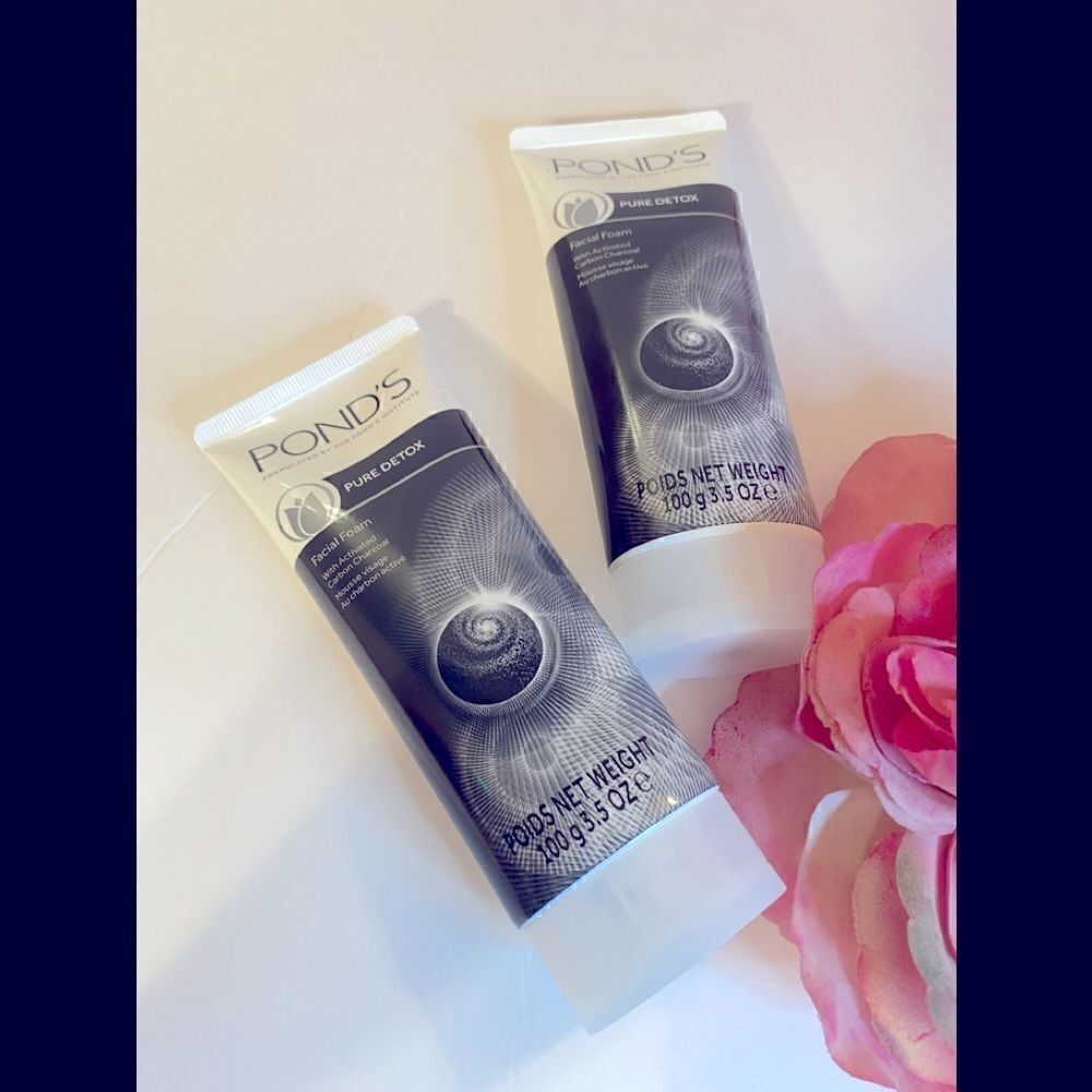 🛍Ponds Pure Detox Anti - Pollution  2 Face Wash With Activated charcoal 100g